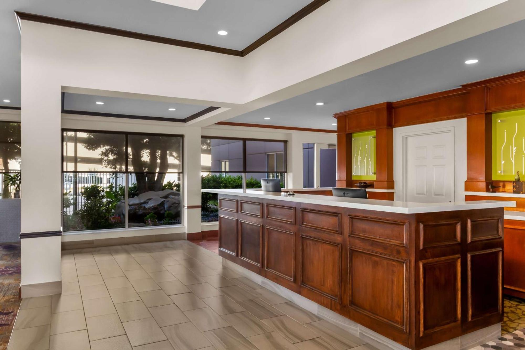 Acp Hotel Houston Westchase, Mod Collection By Sonesta Extérieur photo
